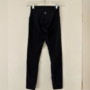 Black Lululemon Align Leggings 25” Size 4
